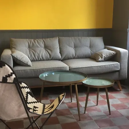 Mara Riviere Yvon * La Jaille-Yvon