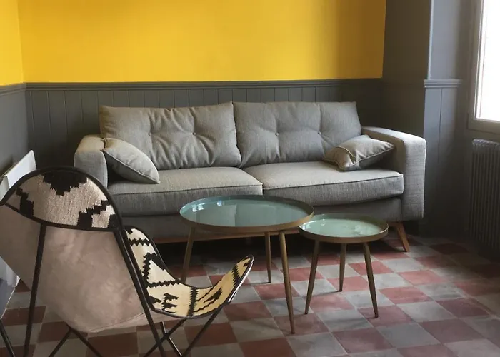 Mara Riviere Yvon * 라젤르이본